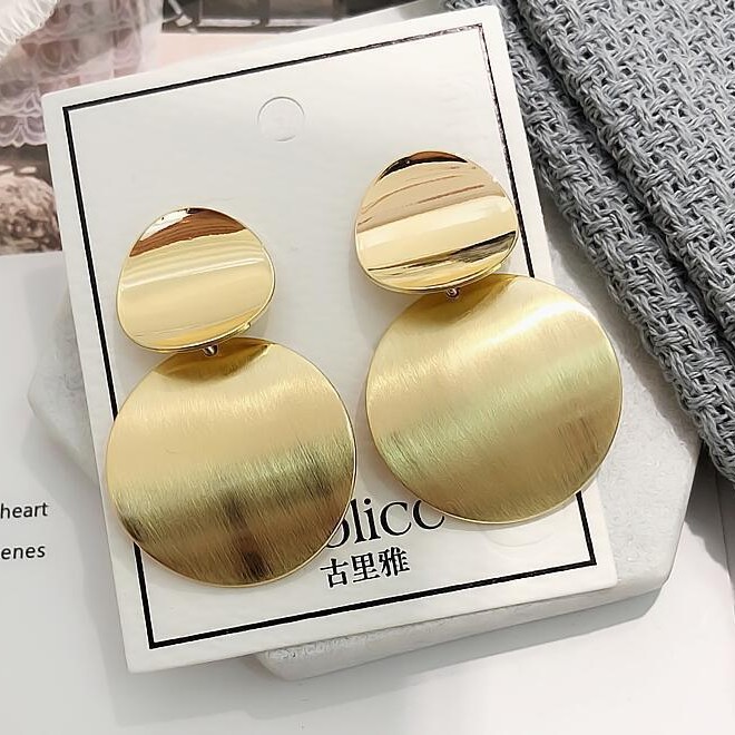 Pendientes redondos de metal retro huecos - Pendientes geométricos redondos - Pendientes largos de moda simple europeos/americanos para mujer image 2