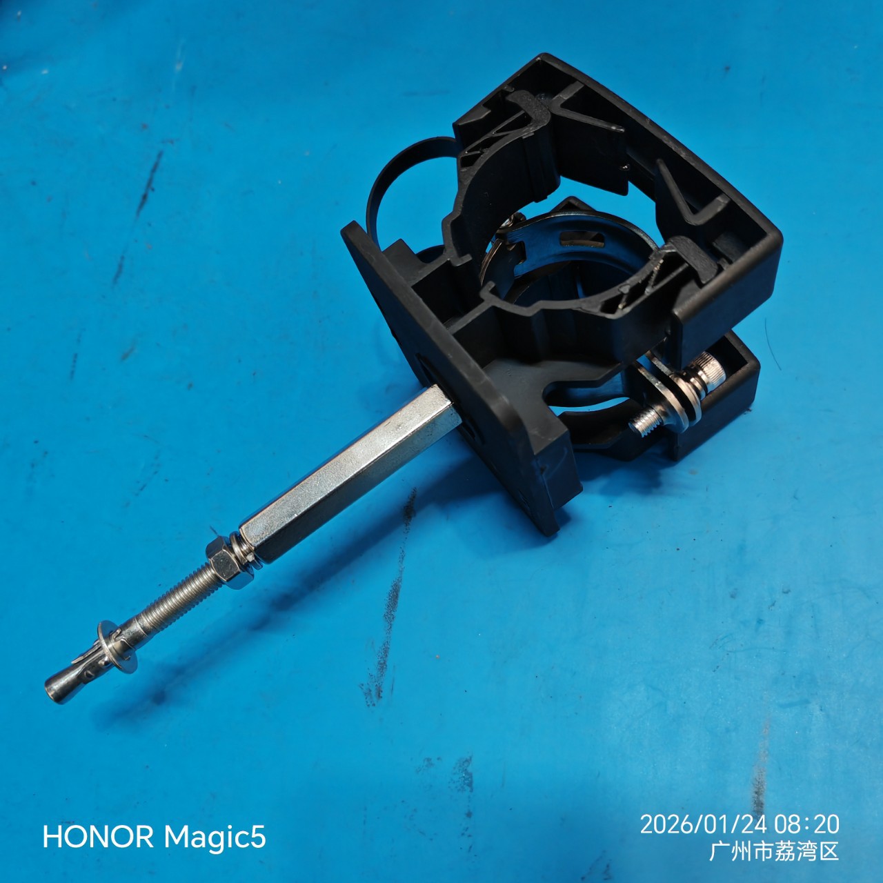 高速1-5/8漏缆洞内防火卡具13/8洞内防火卡具  隧道高速漏缆卡具