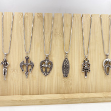 钛钢 鬼脸 十字架长项链吊坠 INS 爆款 中性吊坠 复古嘻哈朋克风