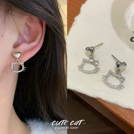 耳钉;耳环;耳扣