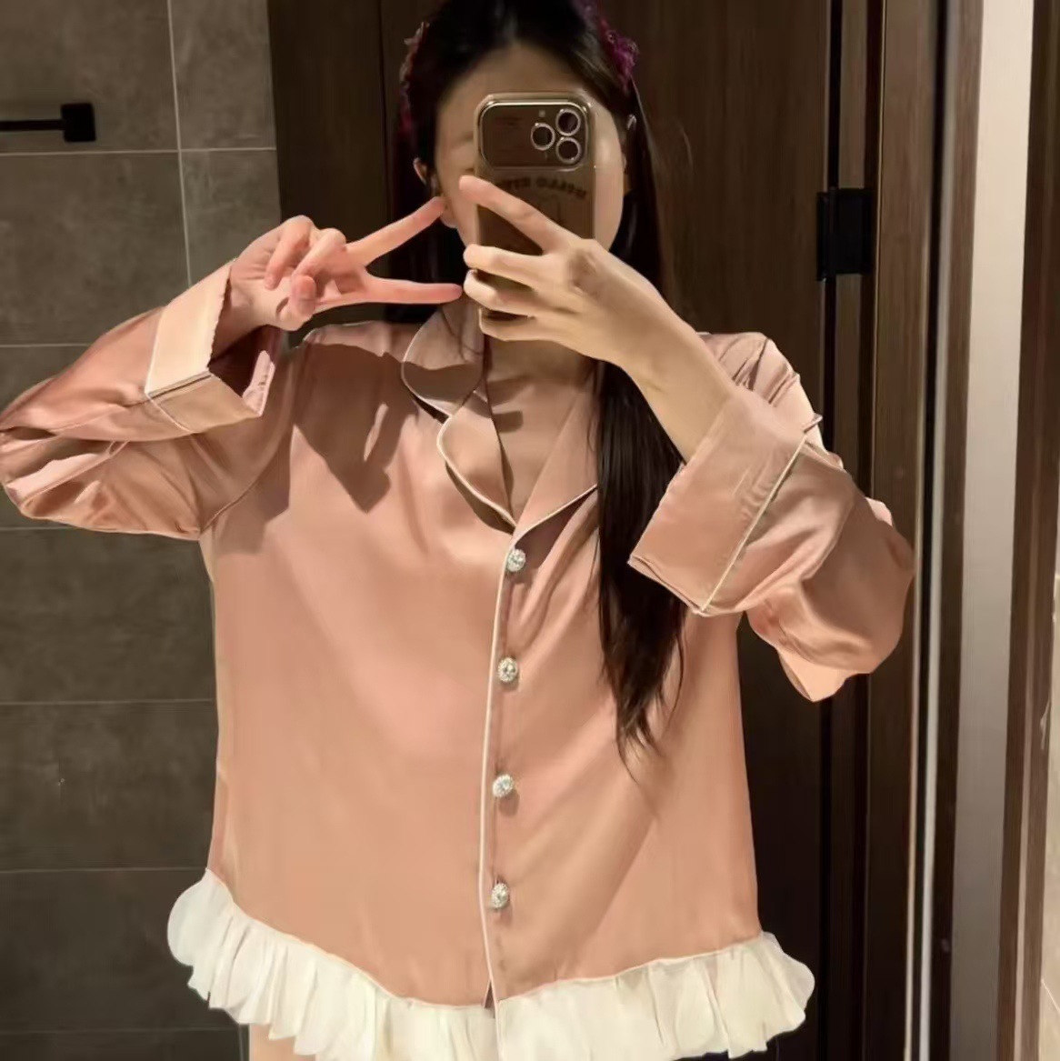 2025 봄, 가을 여성을위한 새로운 프랑스 얼음 실크 잠옷 달콤한 공주 스타일-긴팔 바지 얇은 홈웨어 세트