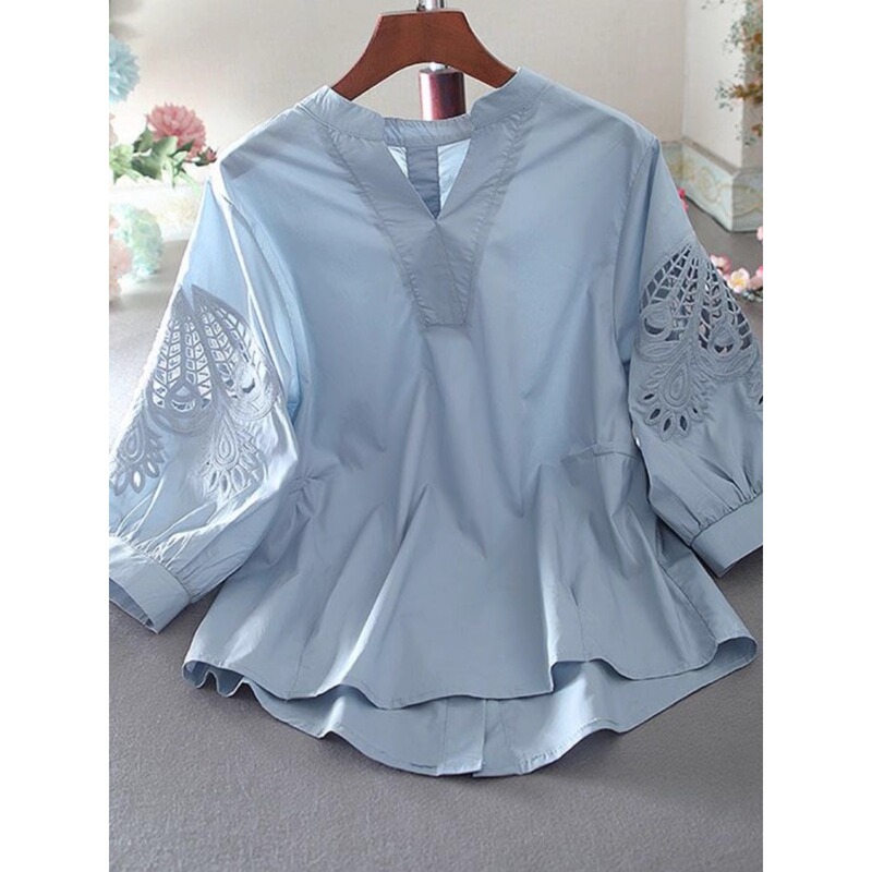 Cotton Summer V-neck Elegant Mid-sleeve Hollow-out Design Sense plus size Loose Casual Slim Look All-match Shirt Women A3495