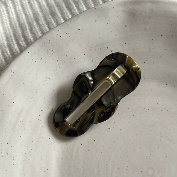 2# coffee texture wavy duckbill clip