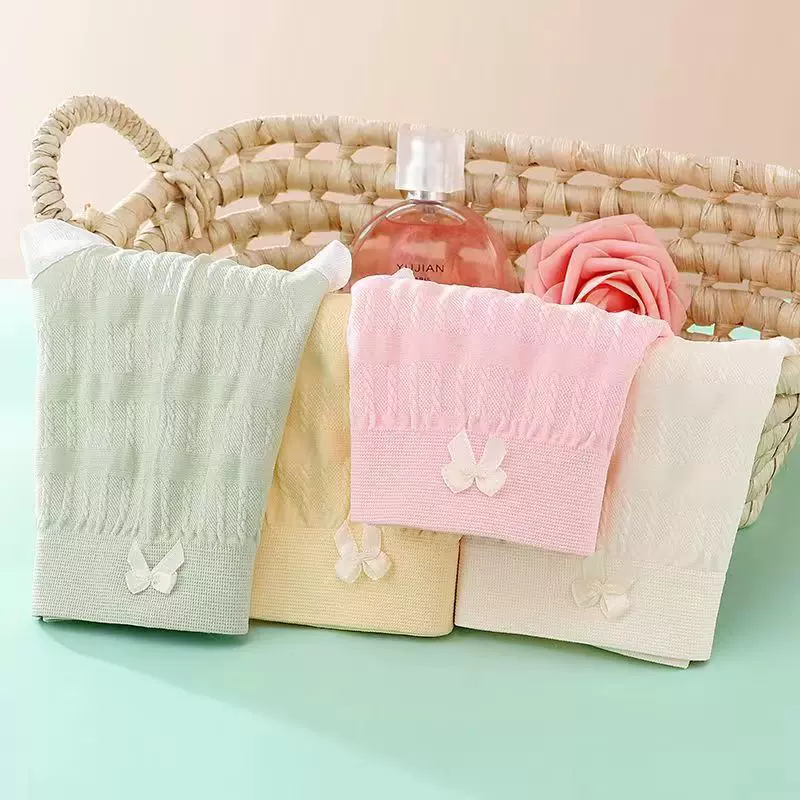 现货女士内裤供应蕾丝边性感烟酰胺高弹轻奢无痕舒适透气女三角裤