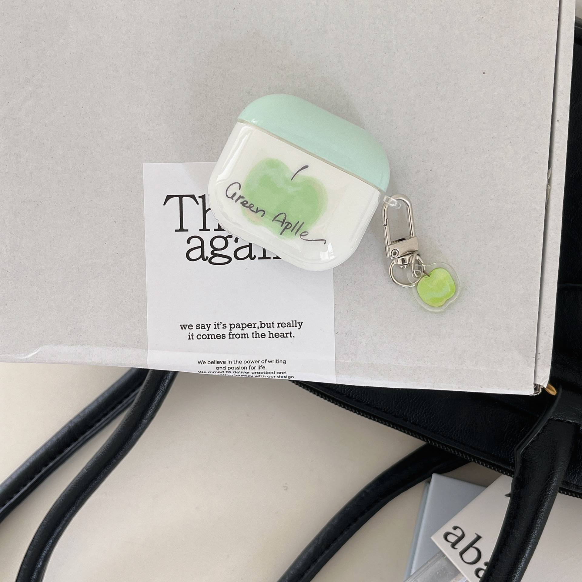 Simple nicho verde manzana para auriculares AirPodsPro2 nuevo colgante de generación 3/4 1/2 generación pareja Pro 34