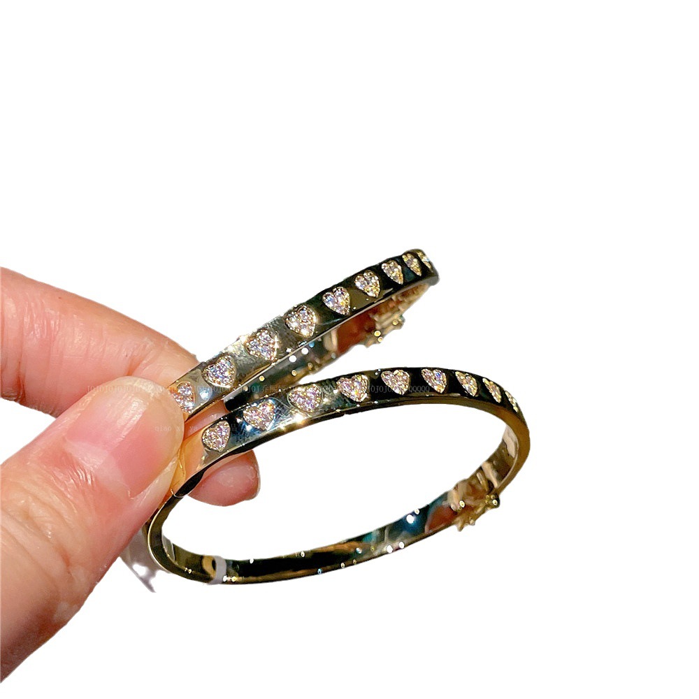 Braccialetto leggero, lussuoso e alla moda, di alta qualità, pieno di diamanti, a forma di cuore, stile ins, alla moda, di alta qualità, 6_voghion.com