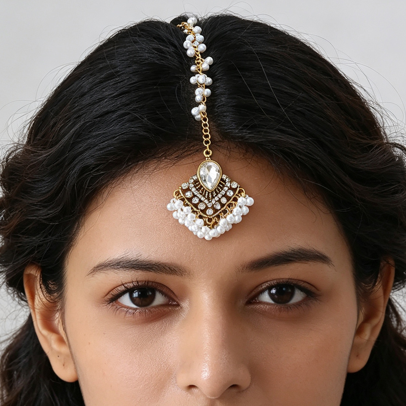 New cross-border bohemian beaded tassel forehead pendant, ethnic Indian style pearl water drop forehead ornament and hair accessory