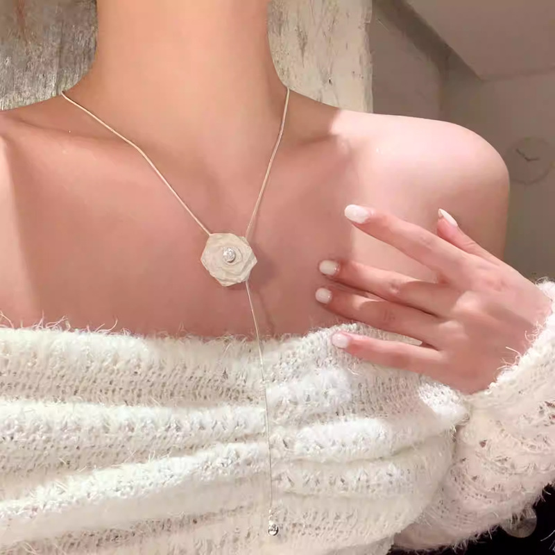 超仙花朵流苏耳饰独特2025新款爆款高级感个性秋冬新款显脸瘦耳坠|undefined