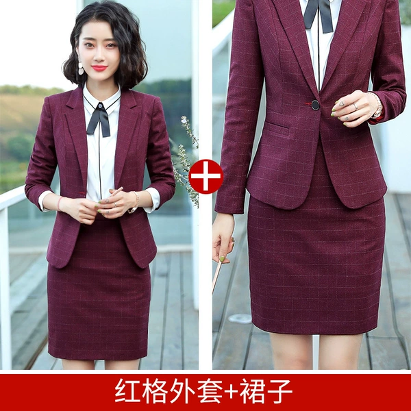 Red lattice suit+half skirt