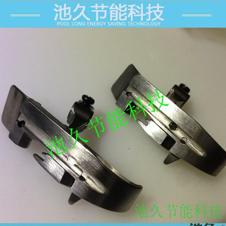 服装缝纫设备配件   747开槽压脚  钉扣机系列