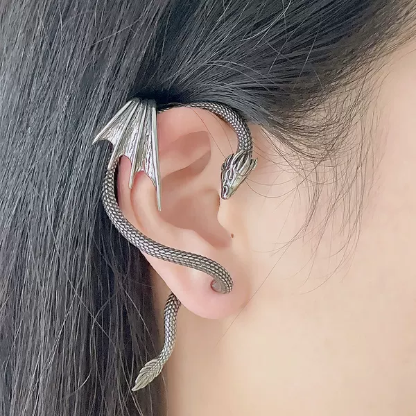 Cross-border Explosions Stainless Steel Earrings Retro Punk Gothic Dragon Earrings Wound Clip-on Titanium Steel Ear Studs Trendy Earrings