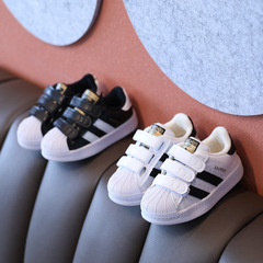 Children's Sports Shoes for Boys and Girls, 2021 Winter New Korean Style Baby Shoes with Shell Toe and White Shoes