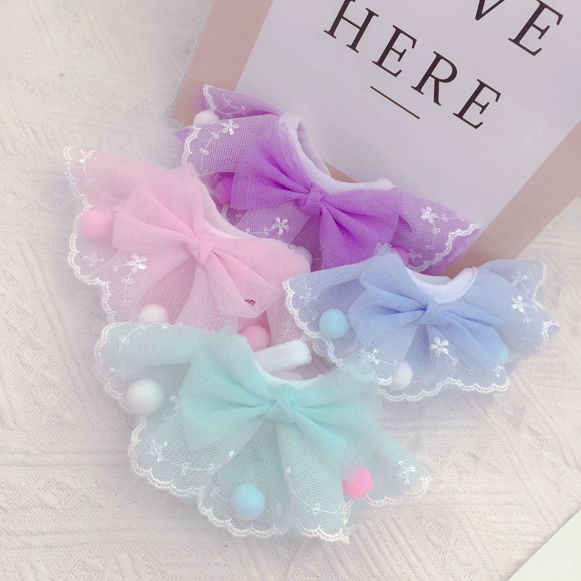 Кошка Собака Домашнее Животное Скользкое Полотенце Мех Мяч Бант Кружевной Нагрудник Собака Кошка Кружевной Ошейник