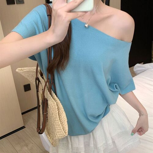 Women's Slashed Neckline Off-the-Shoulder Batwing Sleeve Knit Top 2025 Summer Style Relaxed Loose Slimming Design Fashion Trendy Top