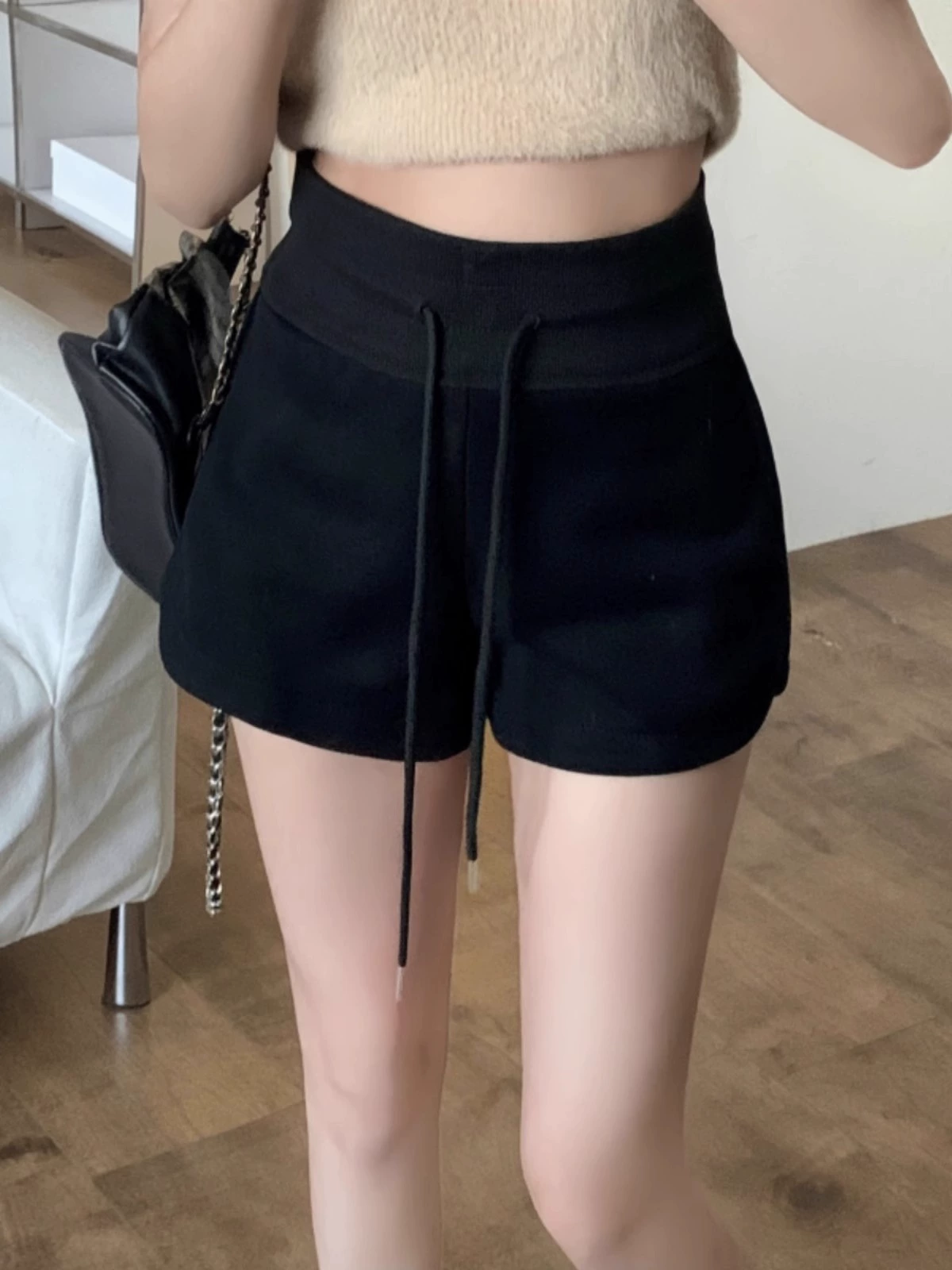 Спортивные брюки, шорты для отдыха, oversize, свободный крой, завязка на талии, высокая талия, осень