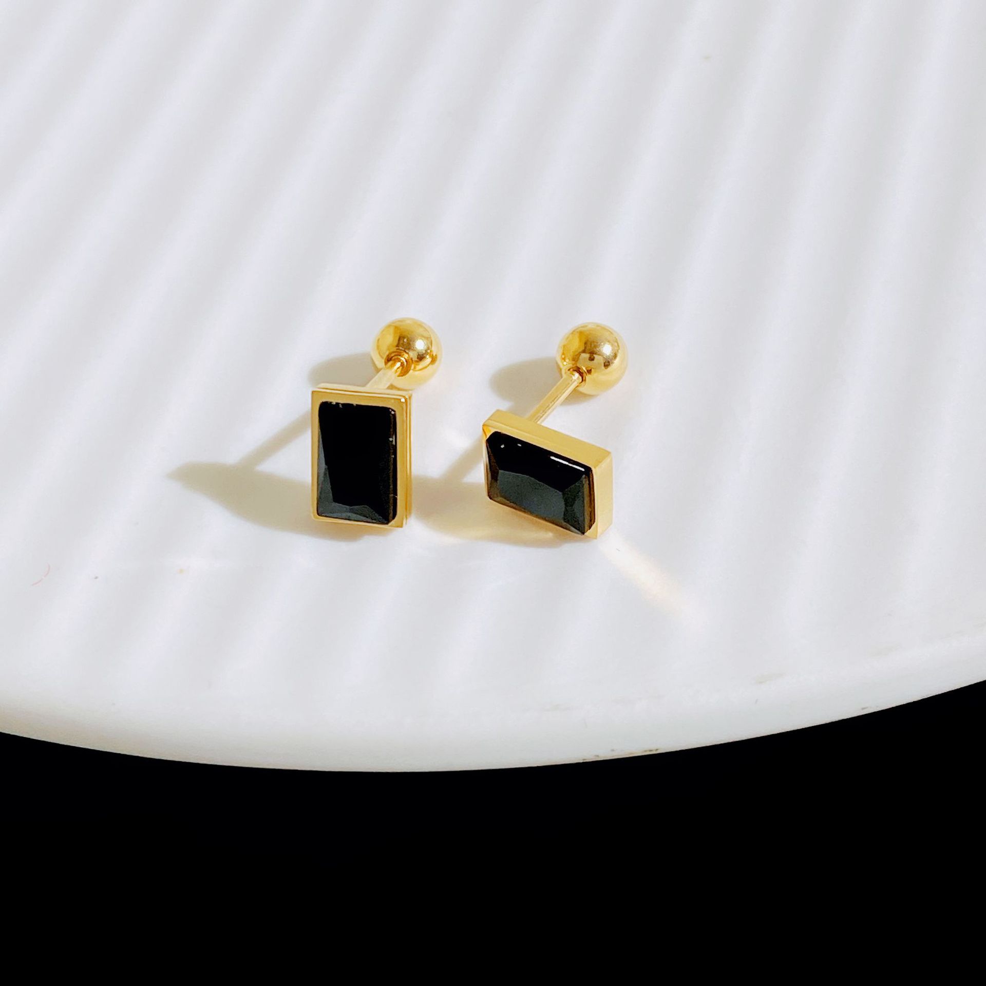 Fashion Geometric Titanium Steel Plating Zircon Ear Studs 1 Pair