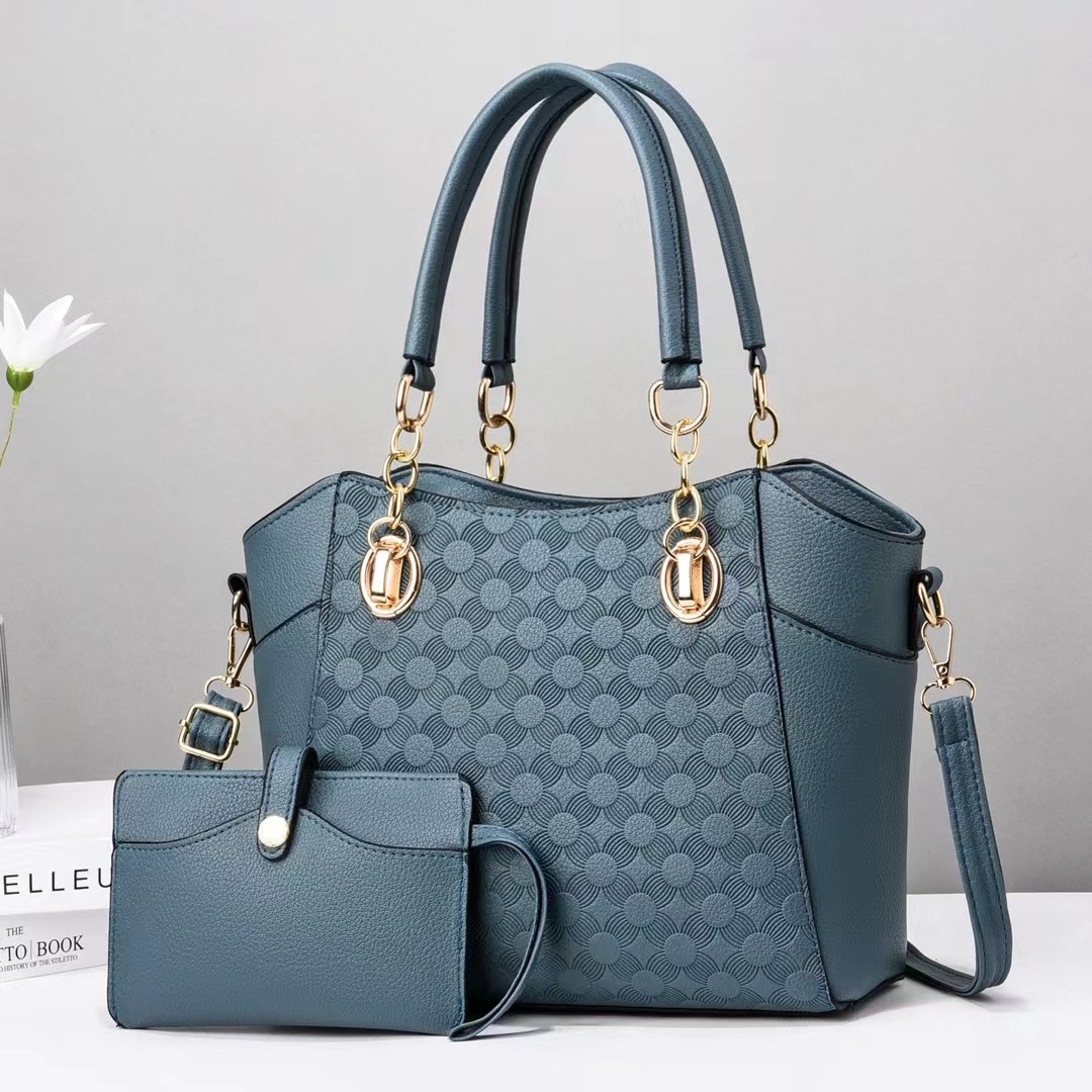 Bolso de mujer de comercio exterior 2023 otoño e invierno nuevo bolso de gran capacidad europeo y americano bolso de mensajero de hombro de moda para mujer