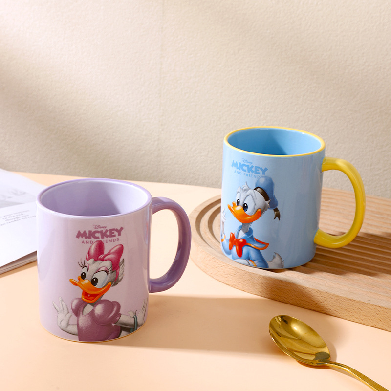 Disney caricatura Mickey de cerámica de gran capacidad recta taza de regalo taza de niños taza de leche de alto valor