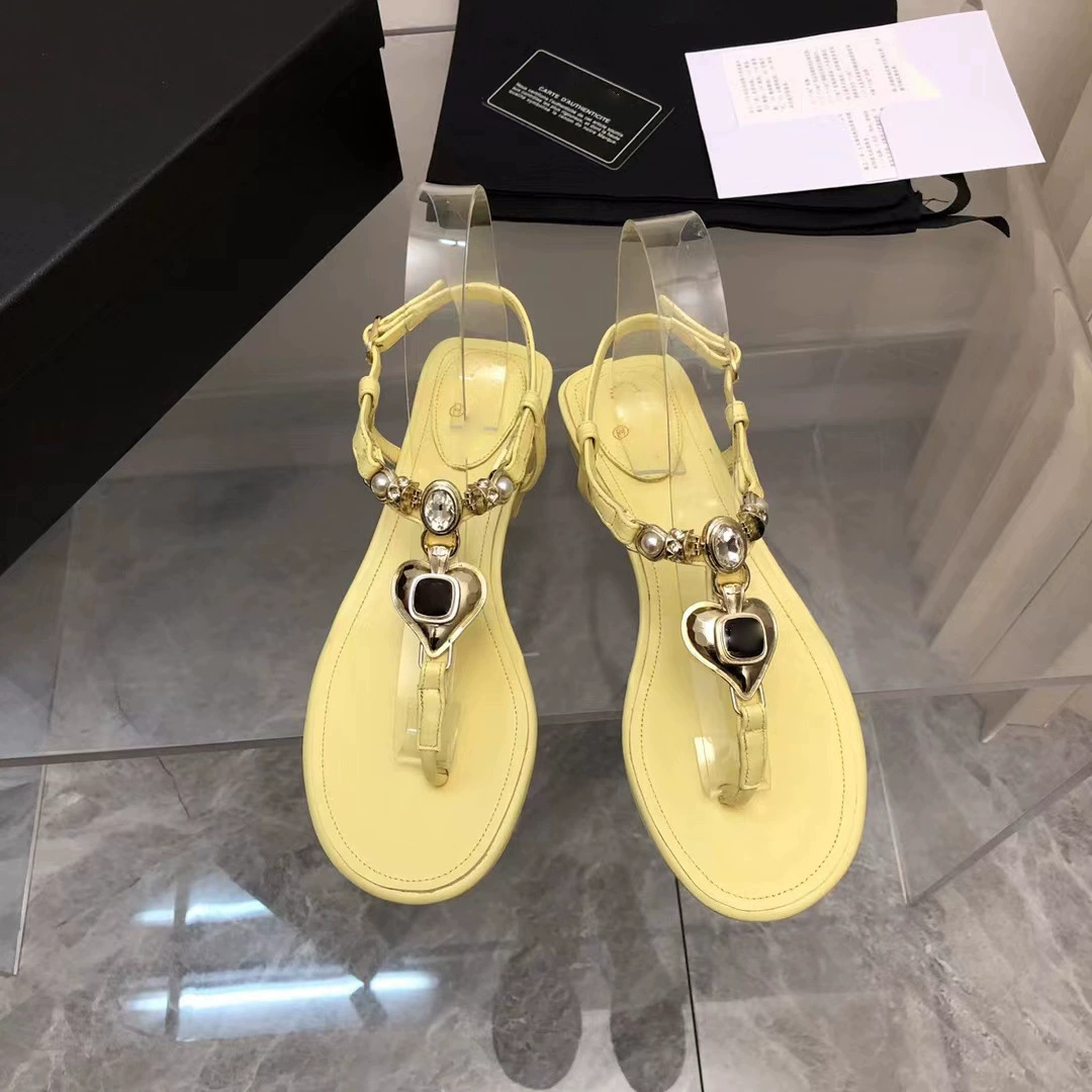 Летние сандалии из жемчуга, пляжная обувь, 2023 год, с камнем, стиль Chanel