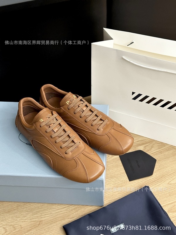 TOP SHOES ヨーロッパステーションの男性と女性のトレーニングシューズ、春と秋の新しい多用途のフラットカジュアルスポーツシューズ|undefined