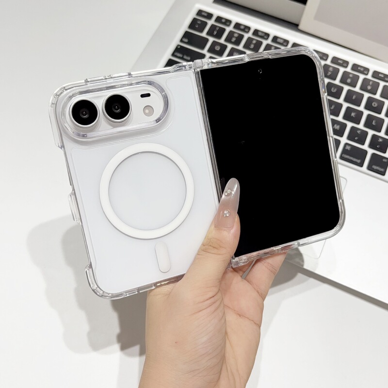 Transparent magnetic folding phone case, compatible with iPhone 18 Duo, featuring wireless charging and magnetic adsorption for protection Transparent magnetic folding phone case, compatible with iPhone 18 Duo, featuring wireless charging and magnetic adsorption for protection