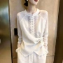 新款显瘦独特秋季上衣