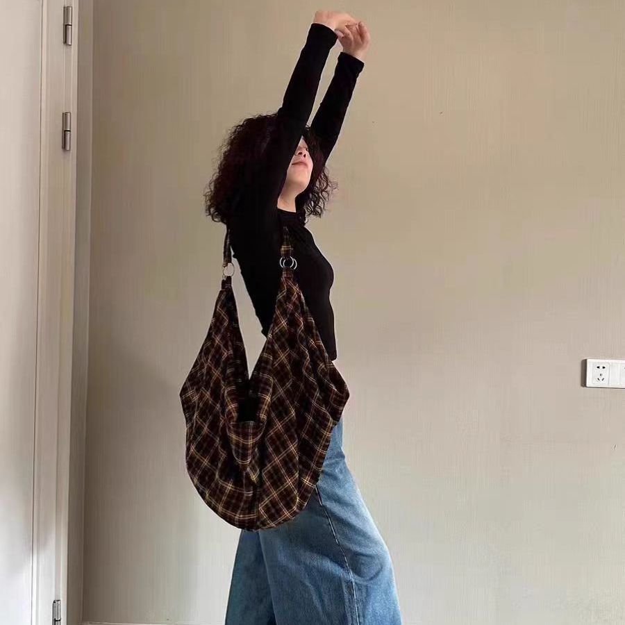 2024 new tote large capacity commuter crossbody simple and versatile canvas backpack, one bag, three uses_voghion.com