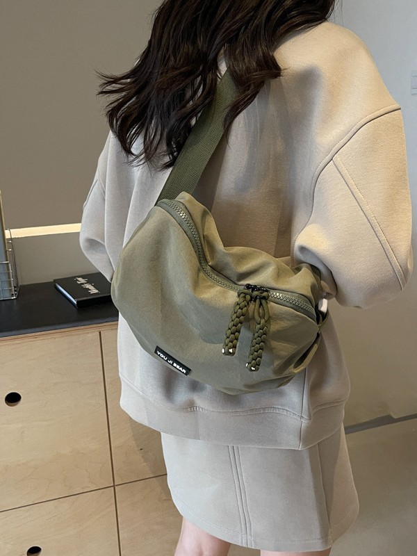 Nuevo bolso de hombro casual ligero de tela Oxford de gran capacidad simple y moderno, bolso de mensajero portátil al aire libre de moda