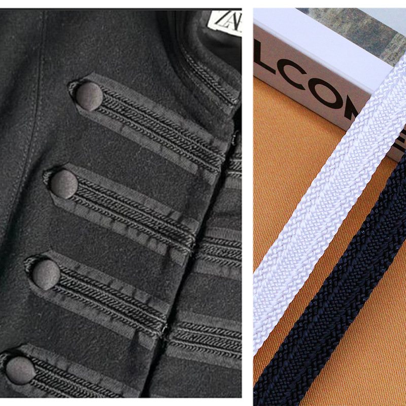 �ֻ��ڰ�ɫ���ڱ�֯������֯�� 1.5cm�޵����������ߴ����ϻ���