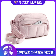 亚马逊新款时尚休闲户外旅行便捷尼龙蓬松女士手机钱包单肩斜挎包