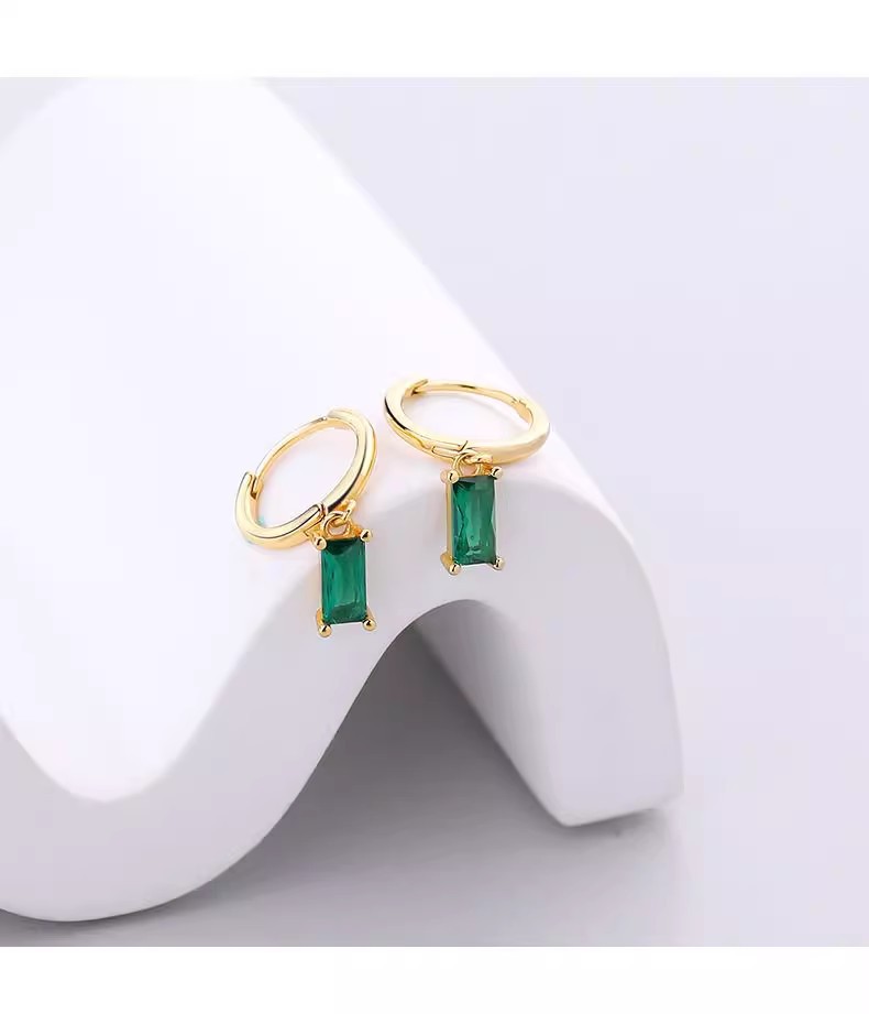 925 plata esterlina pendientes de zircón de color mujer Europa y América ligera de lujo cuadrados pendientes temperamento in pendientes pendientes de orejas
