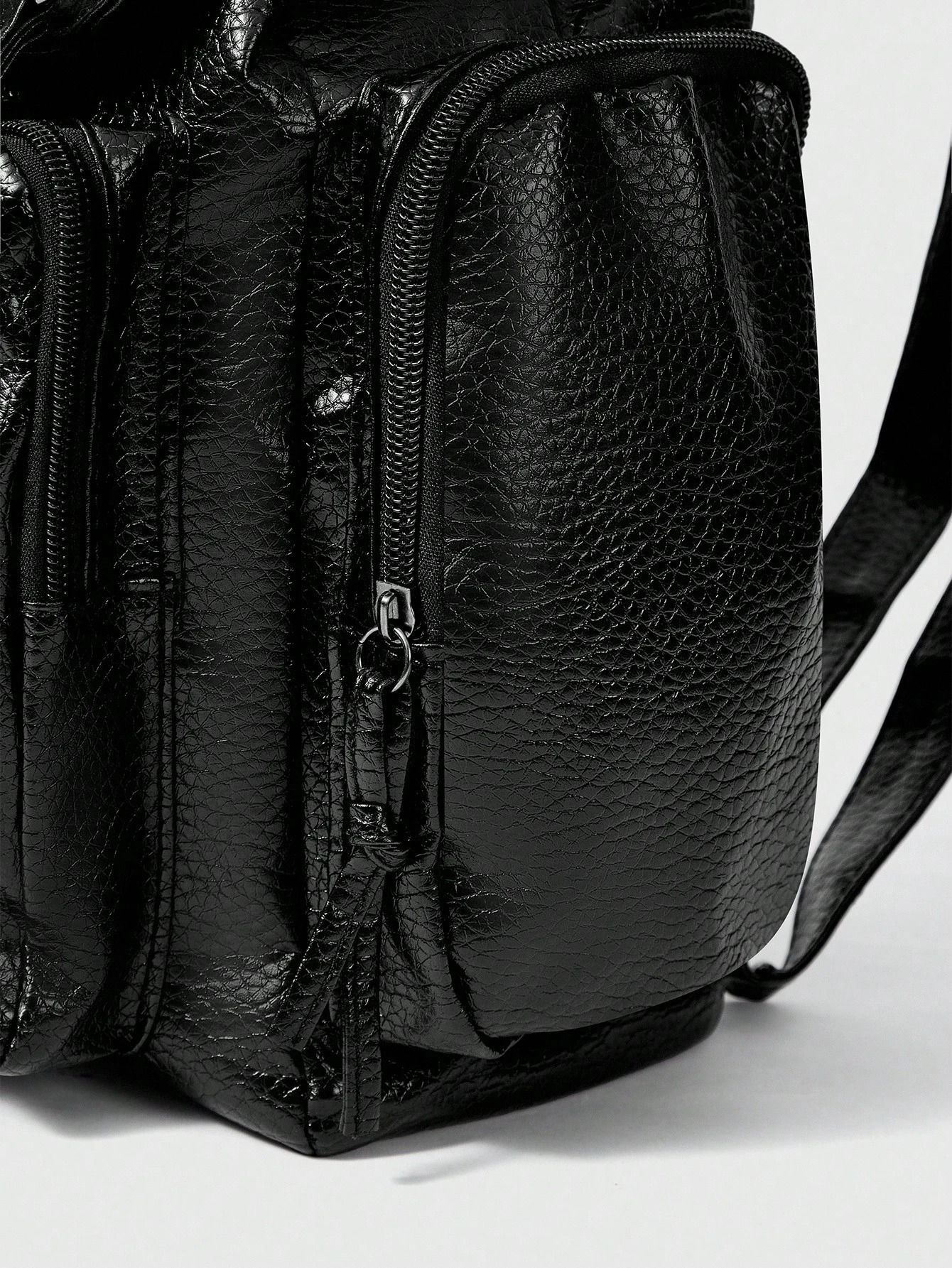 Export Crossborder Wasserstoßkaschierung Litchi-Struktur PU-Leder Nieten Motorradjacke Windbreaker Rucksack Kreuz Doppelschulter Rucksack Großvolumiges Damen-Handtasche