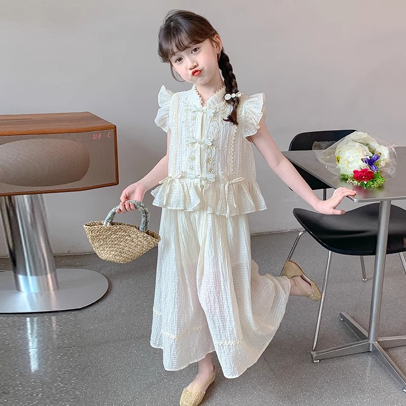 Niña nuevo conjunto chino de verano 2025 nuevo estilo nacional pantalones de piernas anchas hebilla de disco super xiang de verano niñas de manga corta vestido chino