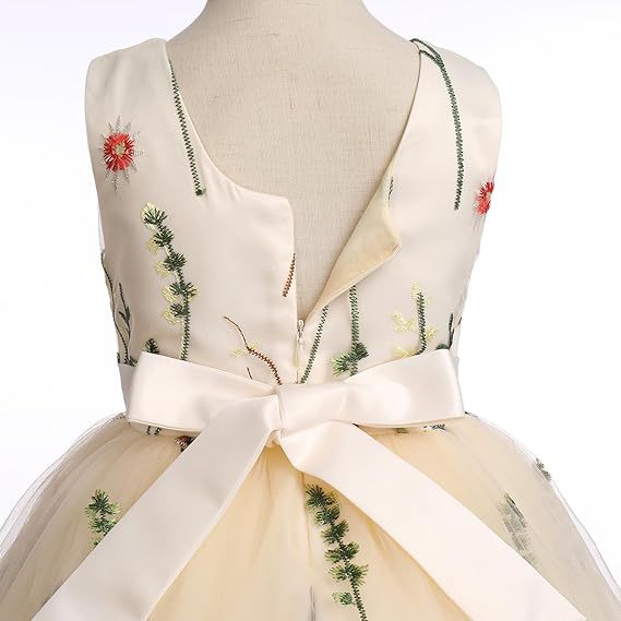 Robe de cérémonie en tulle brodé pour fille et occasions_voghion.com
