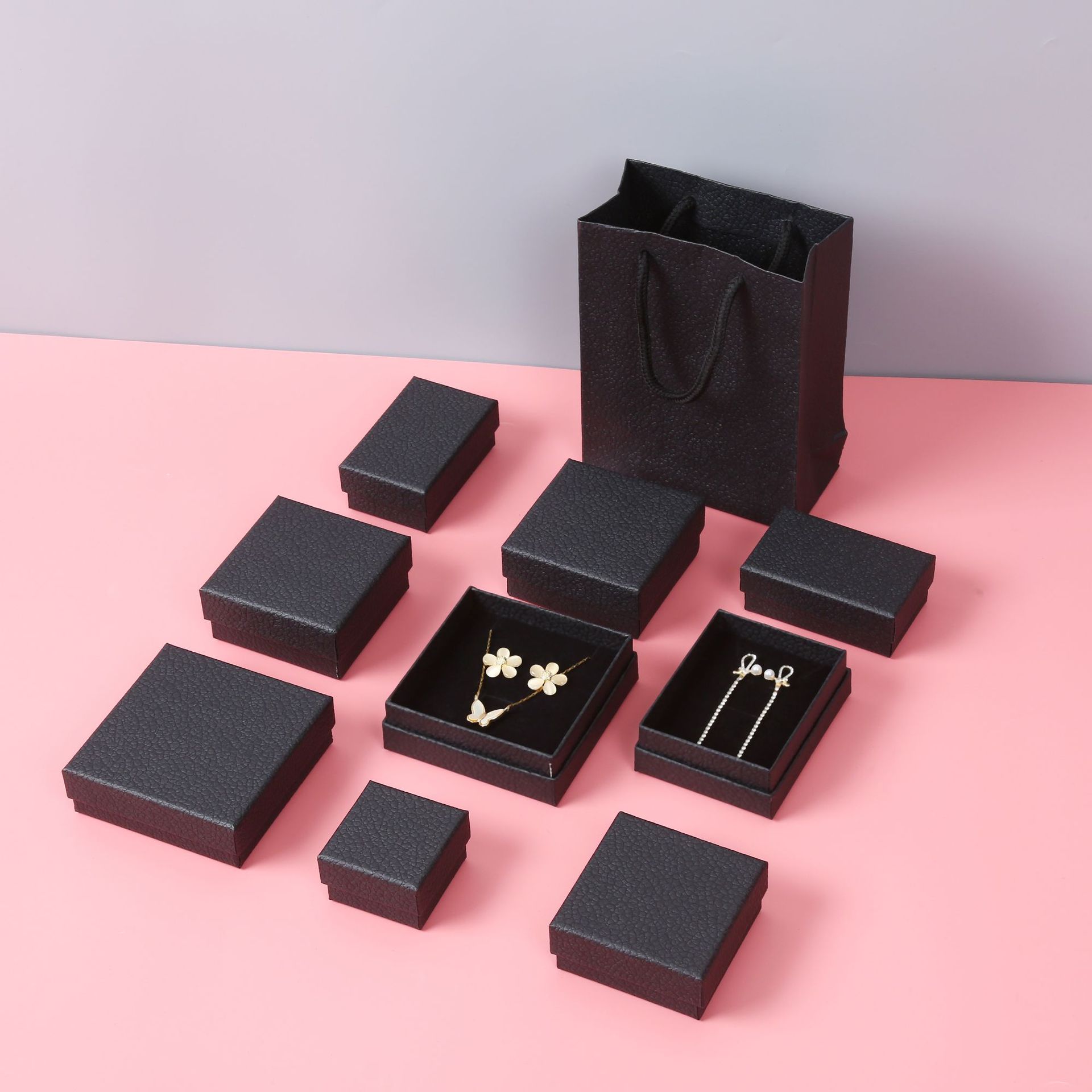 Fashion Solid Color Paper Jewelry Boxes