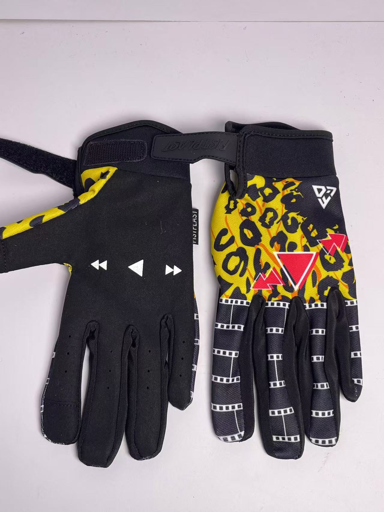 표범 무늬 개인 상표