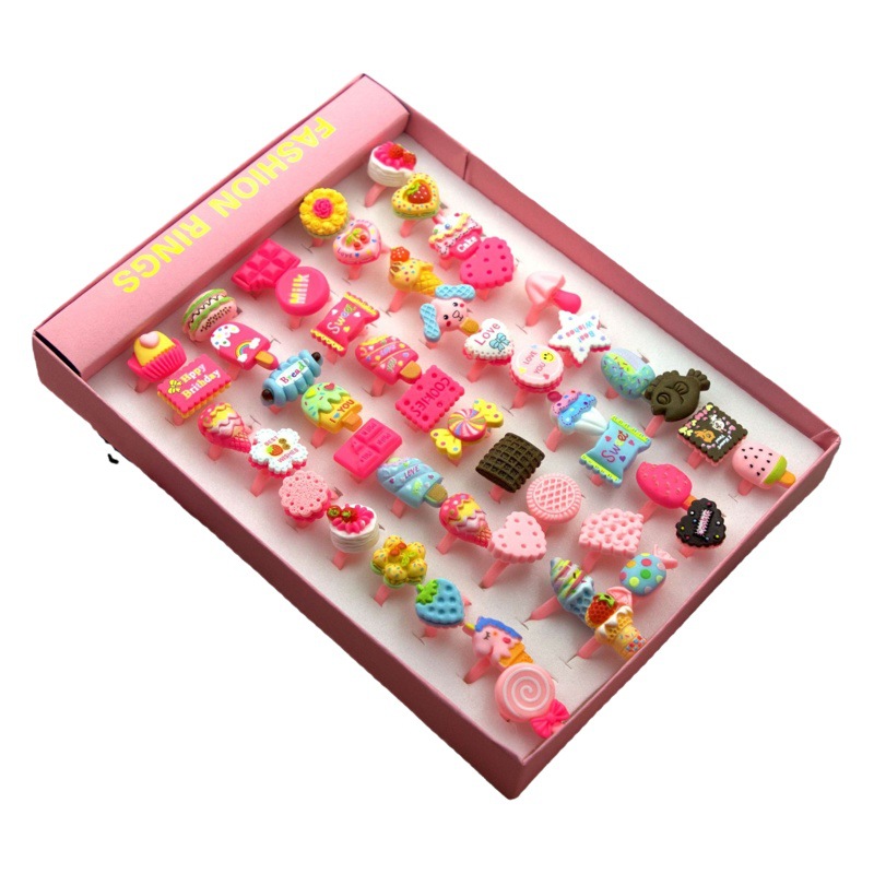 Venta al por mayor de dibujos animados de Corea 50 Unids anillo de resina de acrílico de los niños juguete de plástico anillo chica pequeño regalo