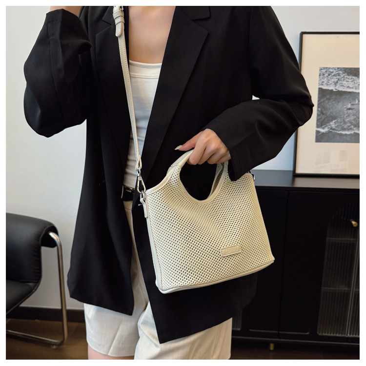 Korean style laid-back and relaxed tote bag 2025 new summer versatile woven and pieced large-capacity single-shoulder bag undefined