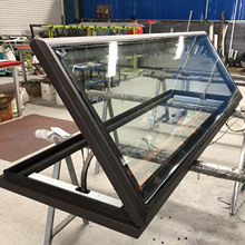 斜屋顶铝合金阁楼天窗 电动阳光房透气地下室采光弯链条智能天窗