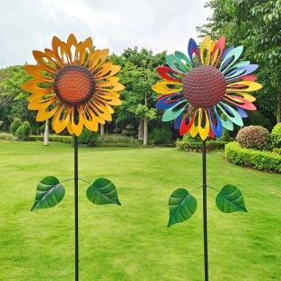 Cross-border European and American courtyard balcony decoration double-sided rotating lawn lamp outdoor Iron Windmill sunflower floor ornaments