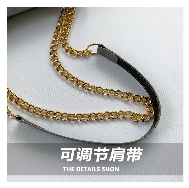 Cross-border fashionable velvet small square bag for women, simple and fashionable single-shoulder bag, new autumn and winter crossbody chain bag Item Picture