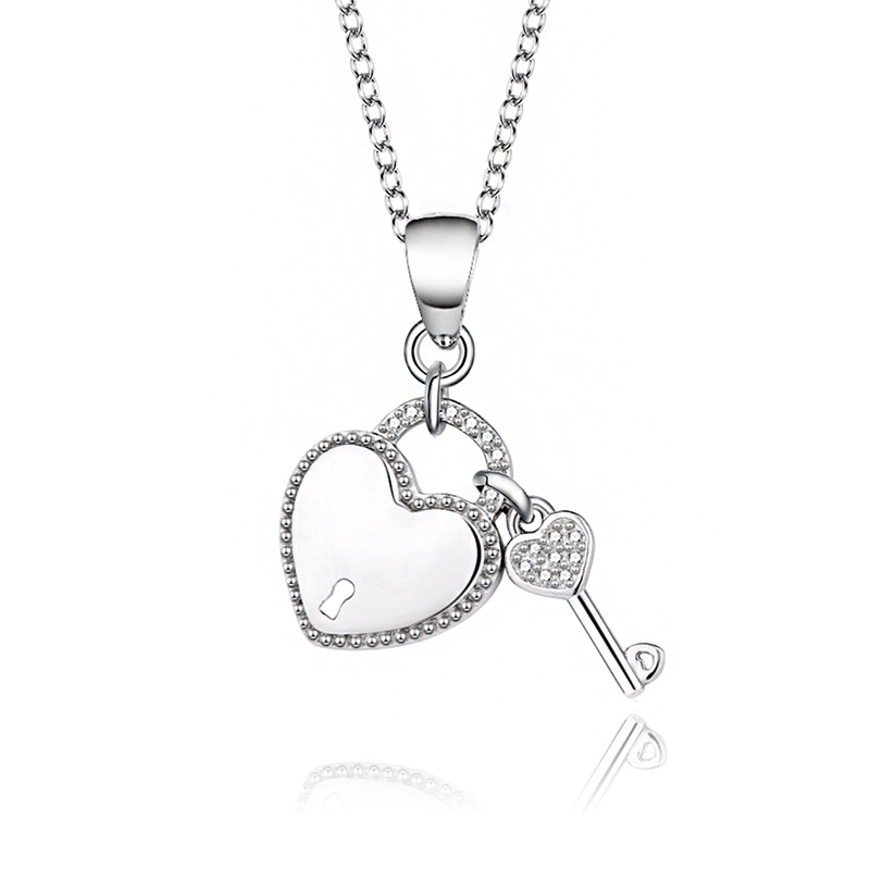 Simple Style Heart Shape Sterling Silver Inlay Zircon Pendant Necklace 1 Piece display picture 5