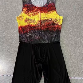 运动裤;速干背心;运动服饰加工