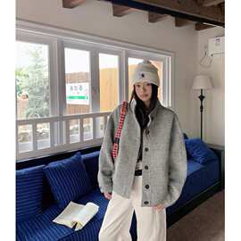 灰色立领棒球服短外套女秋季2026新款美式复古单排扣宽松夹克上衣