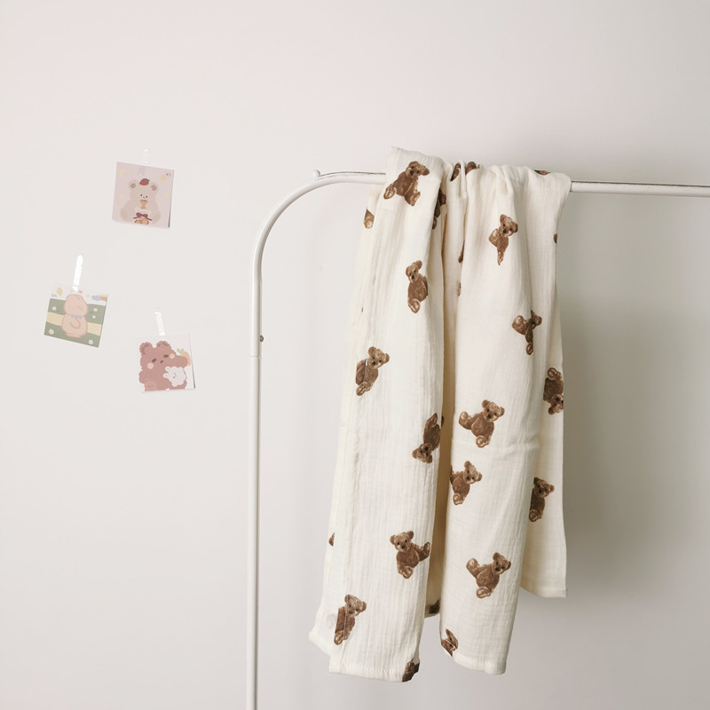 小熊纱布盖毯单层2.jpg