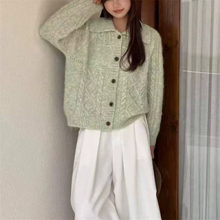 针织毛衣复古感翻领开衫女秋冬季新款宽松休闲慵懒风减龄纽扣上衣