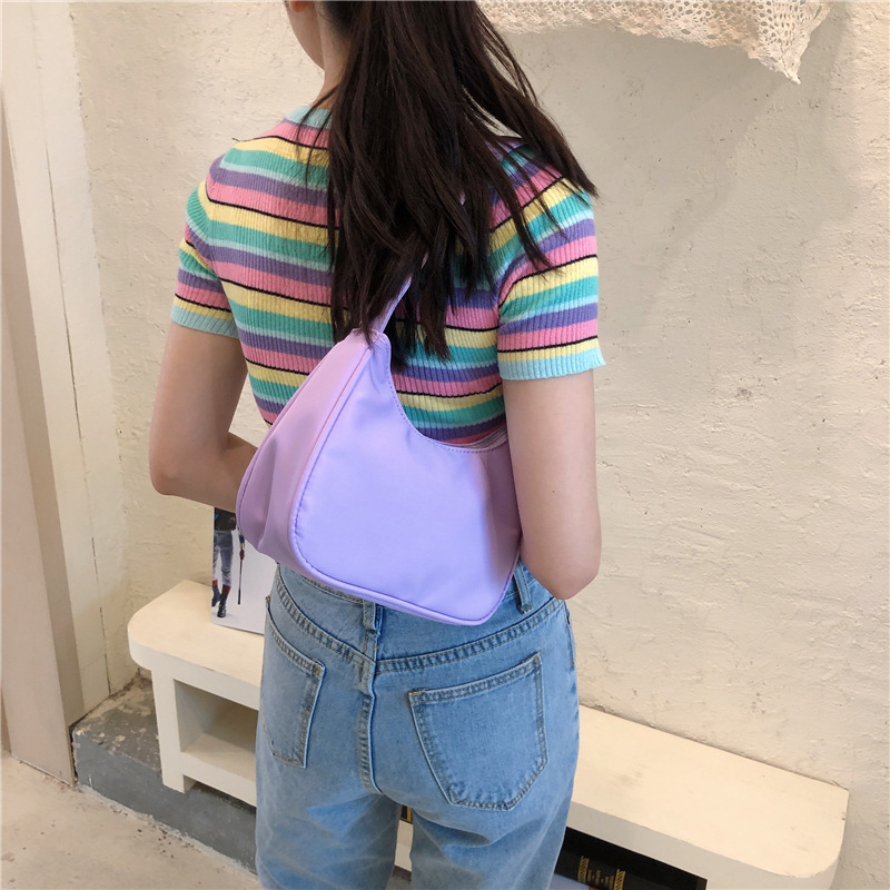 Women's Small All Seasons Nylon Solid Color Fashion Dumpling Shape Zipper Underarm Bag display picture 6