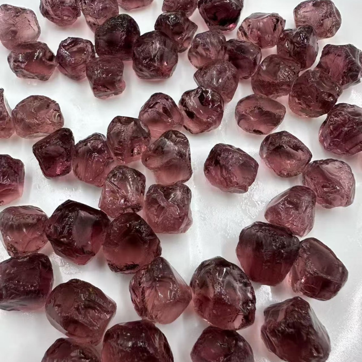Ly thủy tinh màu Burgundy (một chiếc) / 1-1.5