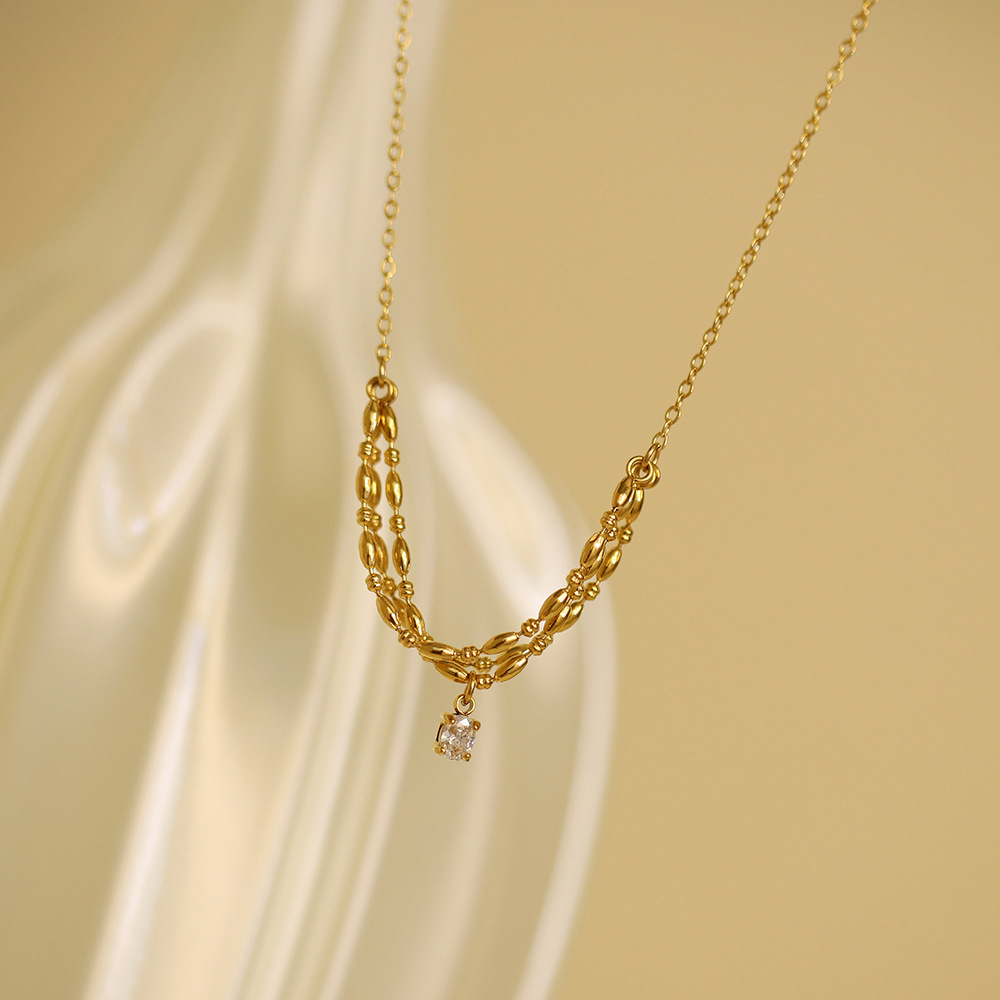 Plated 18K Gold Oval Zircon Inlaid Pendant Necklace