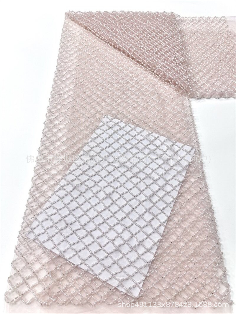 Tejido de bordado de cuentas de tubo de diamante, tela de vestido de boda de alta gama, tela de bordado de sequilla en stock